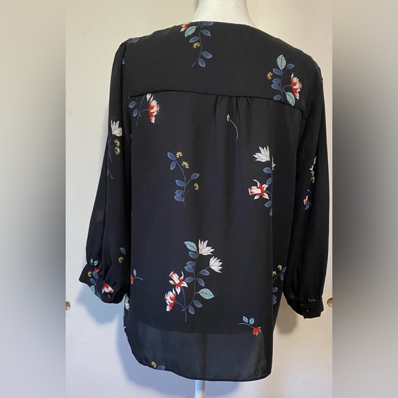 Cooper&ella Floral Blouse Size M - Picture 2 of 7
